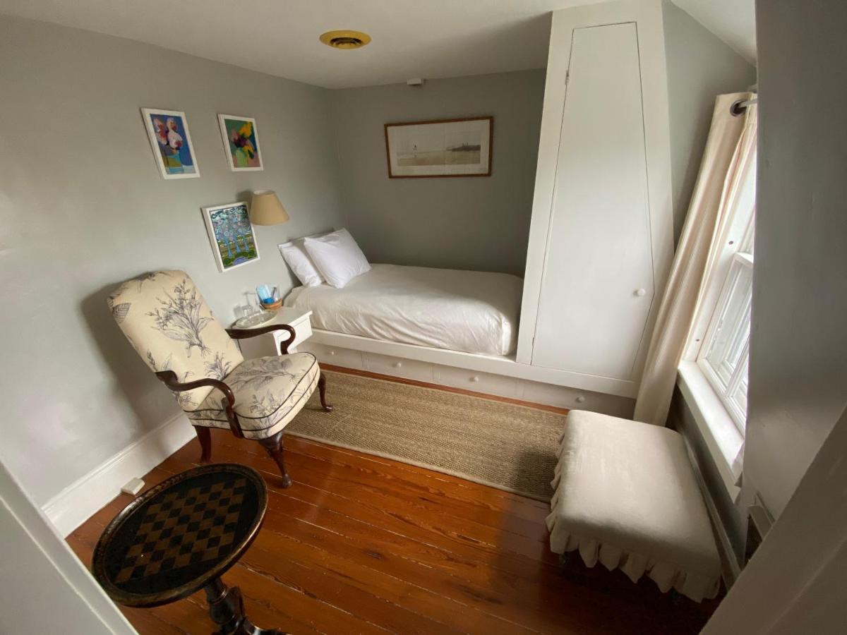 Cliff Lodge Nantucket Habitación foto